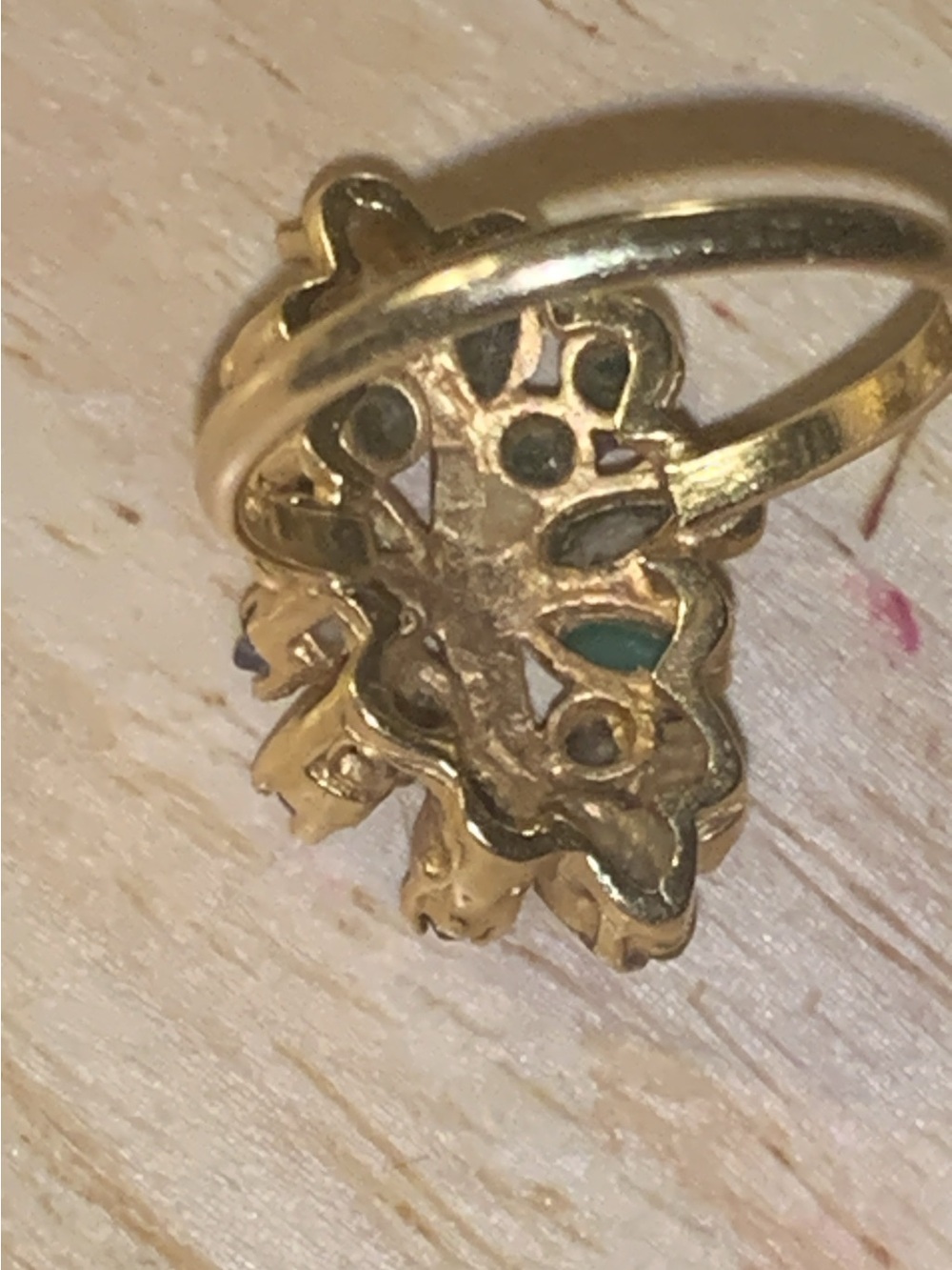 18k antique Gold Ring with Green and Blue Gem Accents - Picture 3 of 15
